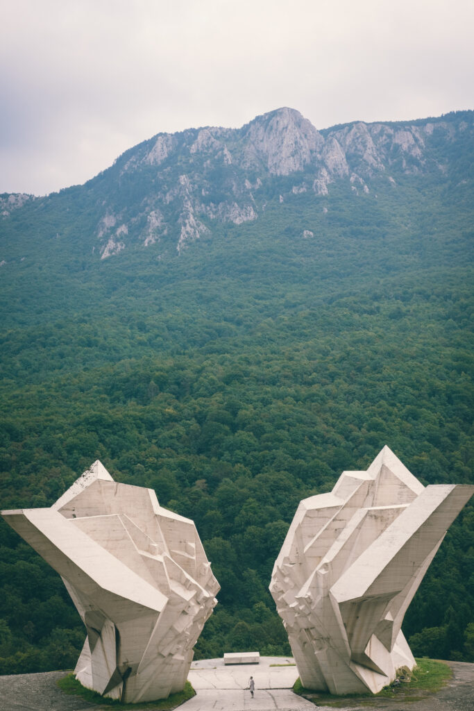 spomenik tjientiste bosnia herzegovina ©Sacha Jennis
